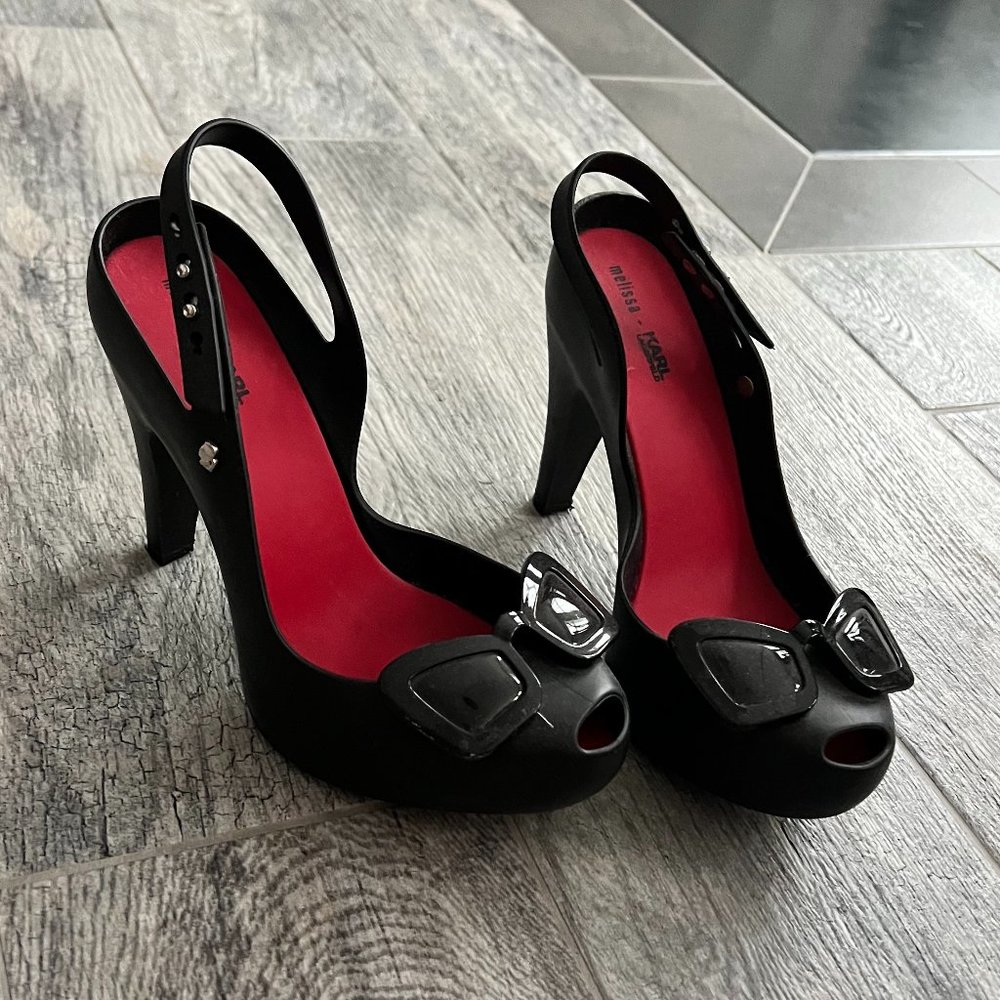 Sunglasses Pumps by Melissa